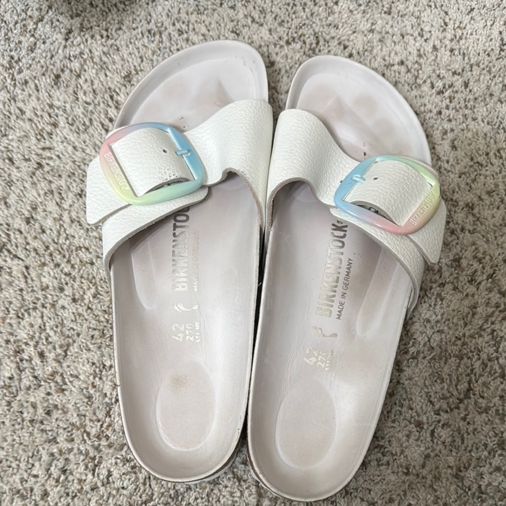 Birkenstock White Sandals with Multicolor Buckle